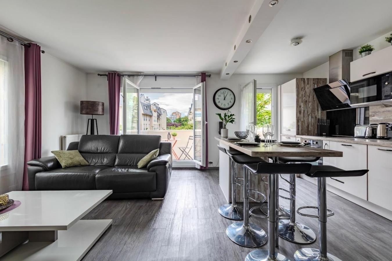 Charmant Refuge Avec Jardin, A 6 Minutes A Pied Du Metro Creteil L Echat-Lovely Retreat With Garden, Located A 6-Minute Walk From Creteil L Echat Metro Station Exterior foto