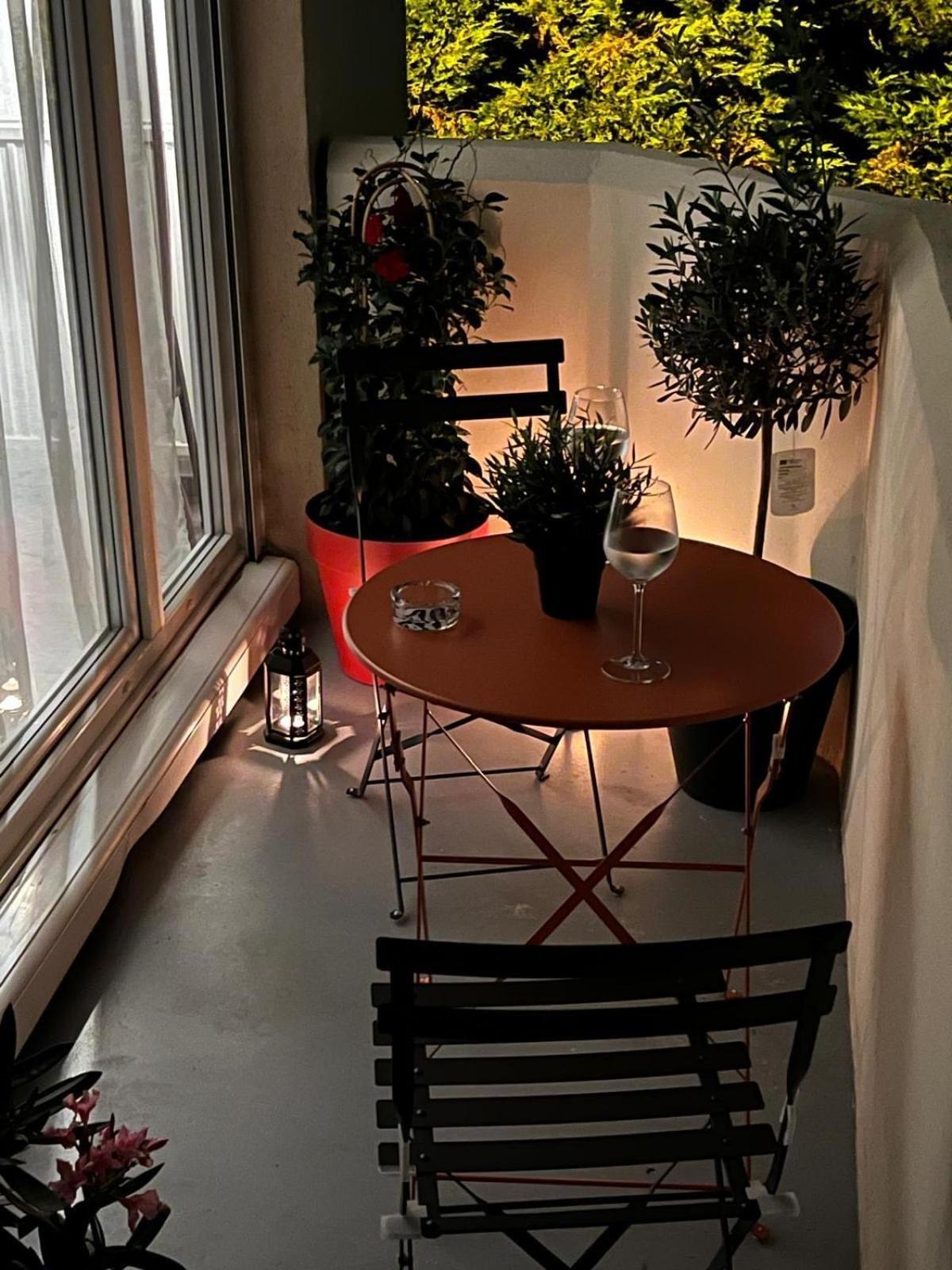 Charmant Refuge Avec Jardin, A 6 Minutes A Pied Du Metro Creteil L Echat-Lovely Retreat With Garden, Located A 6-Minute Walk From Creteil L Echat Metro Station Exterior foto